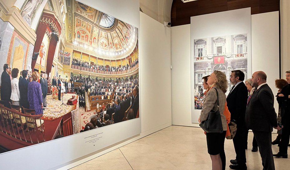 La exposición itinerante sobre el reinado de Felipe VI permanecerá en el Museo de Málaga hasta principios de mayo.